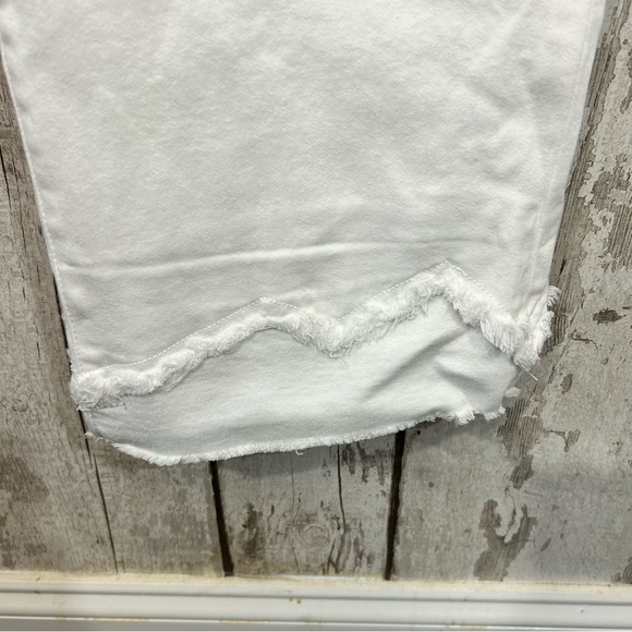 Good American - NWT Good Straight Jeans - Picture 4 of 12